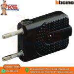 ENCHUFE REDONDO 2P 10A 250V REVERSIBLE