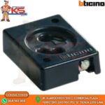 SOCKET PORTA ARRANCADOR PARA FLUORESCENTE CON BORDE CUADRADO
