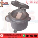 INTERRUPTOR INDUSTRIAL CIRCULAR SIMPLE 15A DE ALUMINIO CON TAPA